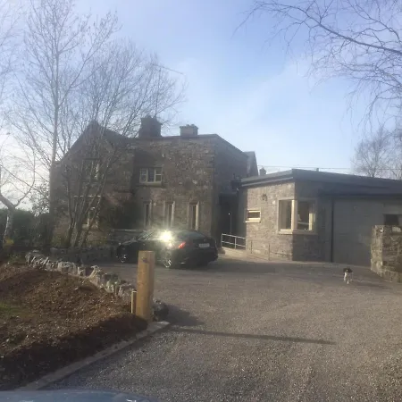 Ballymagarvey Bed & Breakfast *